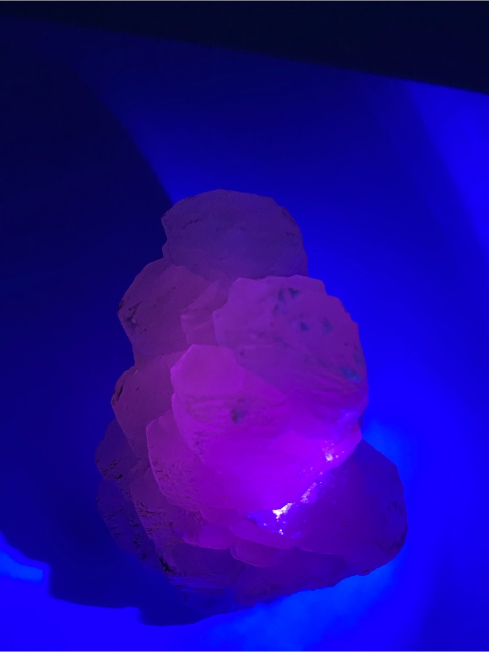 Layered Mangano Calcite - Picture 12 of 16